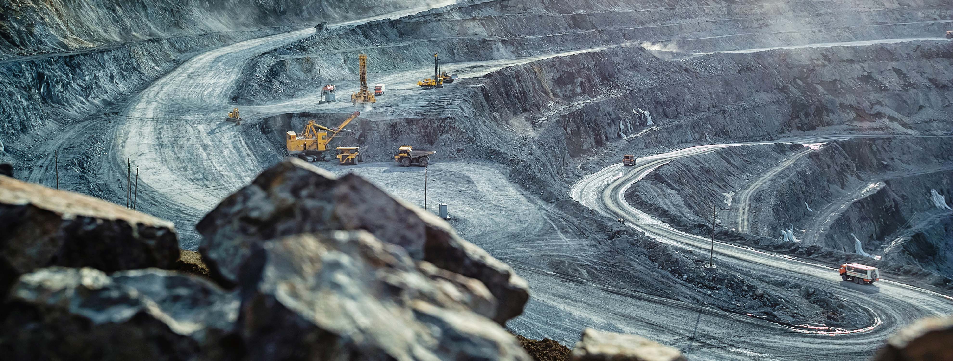 Ресурсы албазино полиметалл. Полиметалл руда. Полиметаллические месторождения. Полиметалл полезные ископаемые. Месторождение бакырчик казахстан.